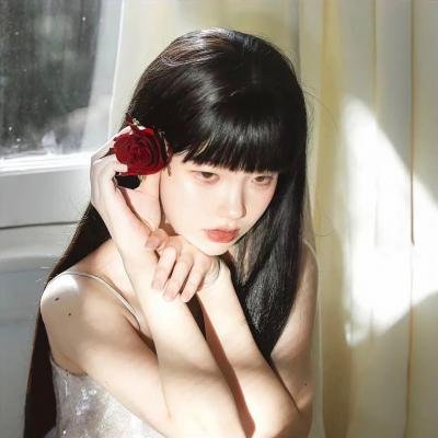 非凡夏日 封面